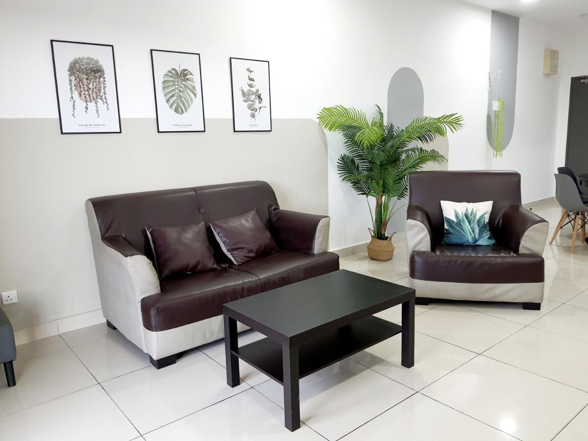 Residensi Flora Appartement Seri Kembangan Buitenkant foto