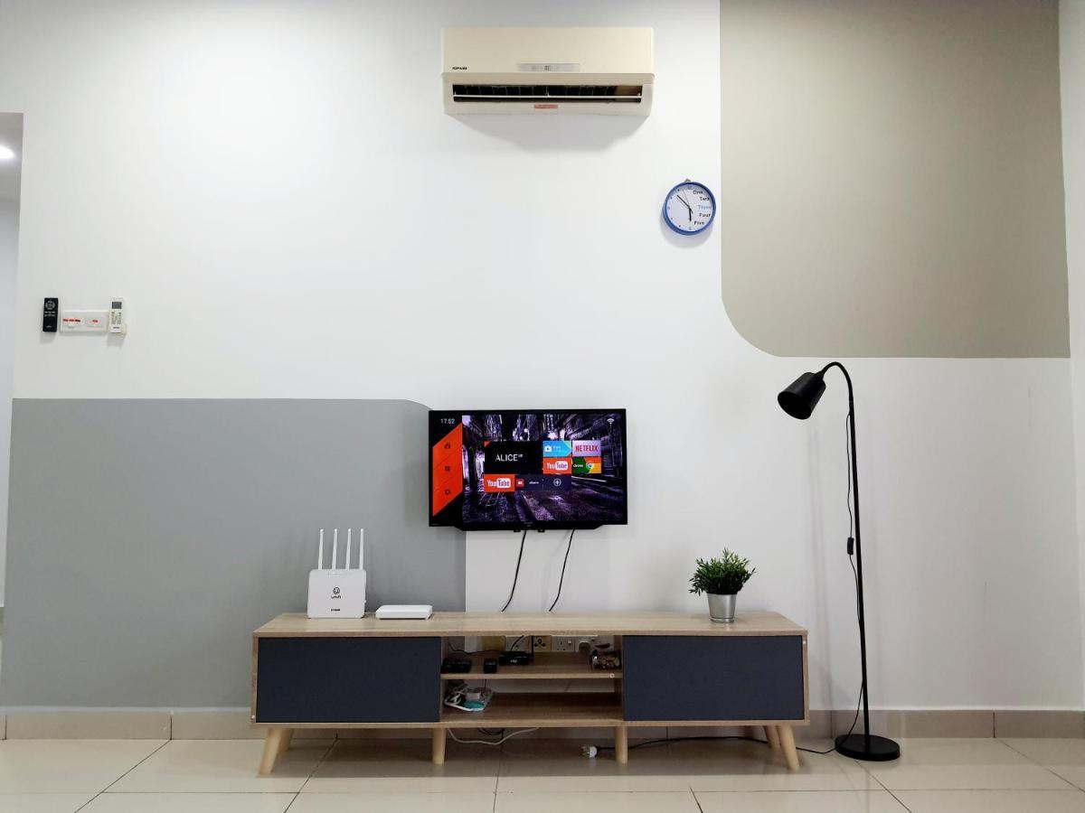 Residensi Flora Appartement Seri Kembangan Buitenkant foto