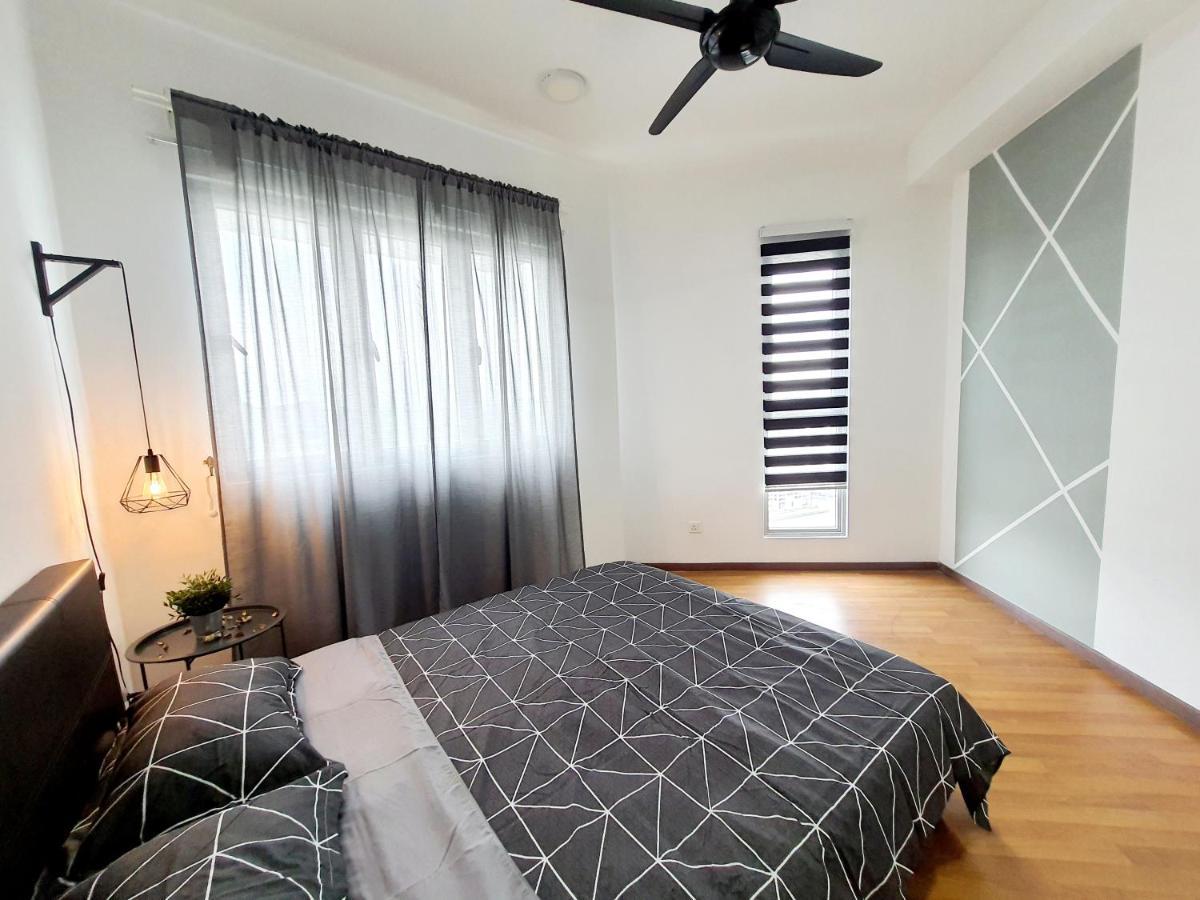 Residensi Flora Appartement Seri Kembangan Buitenkant foto