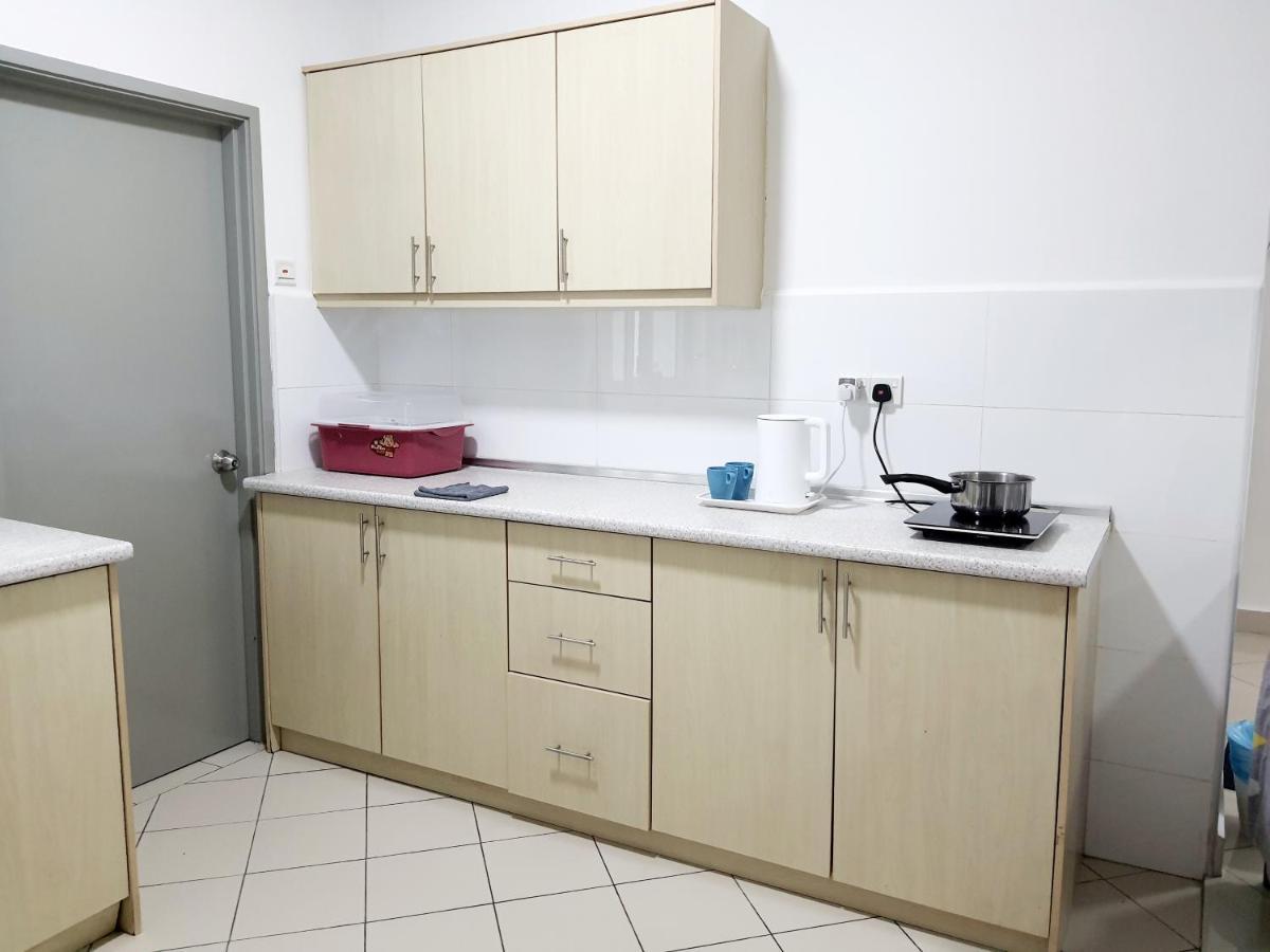 Residensi Flora Appartement Seri Kembangan Buitenkant foto