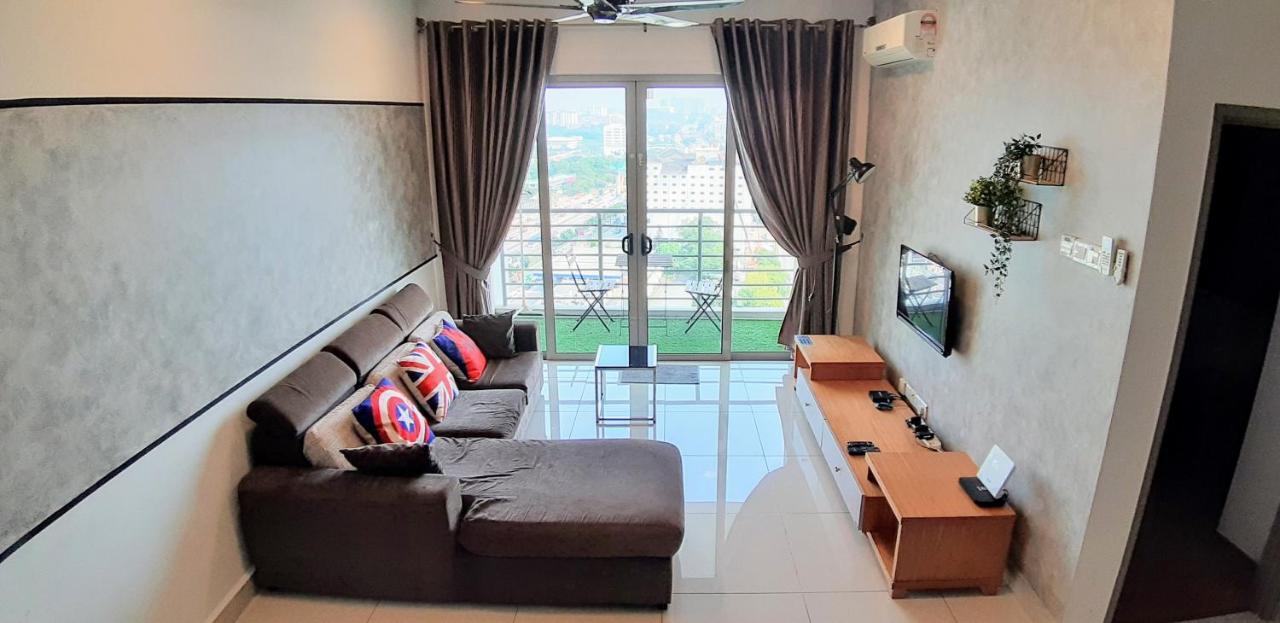 Residensi Flora Appartement Seri Kembangan Buitenkant foto